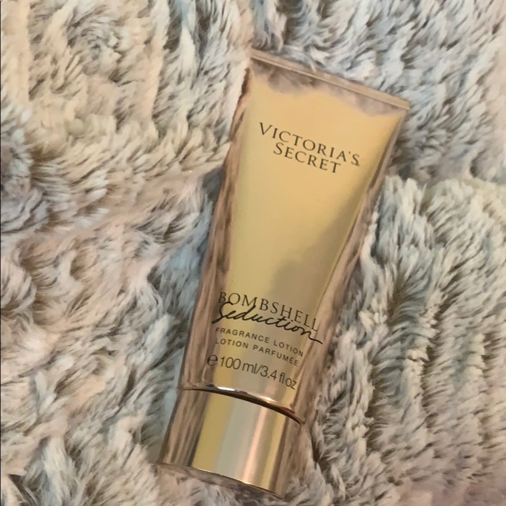 Brand new lotion bombshell